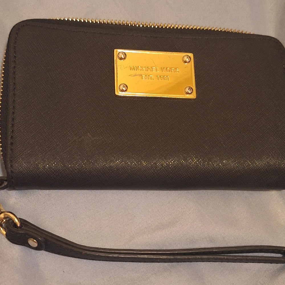 Michael Kors Black Wristlet Wallet